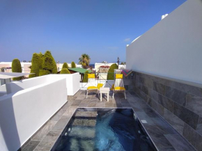 Chariot Apartments Santorini